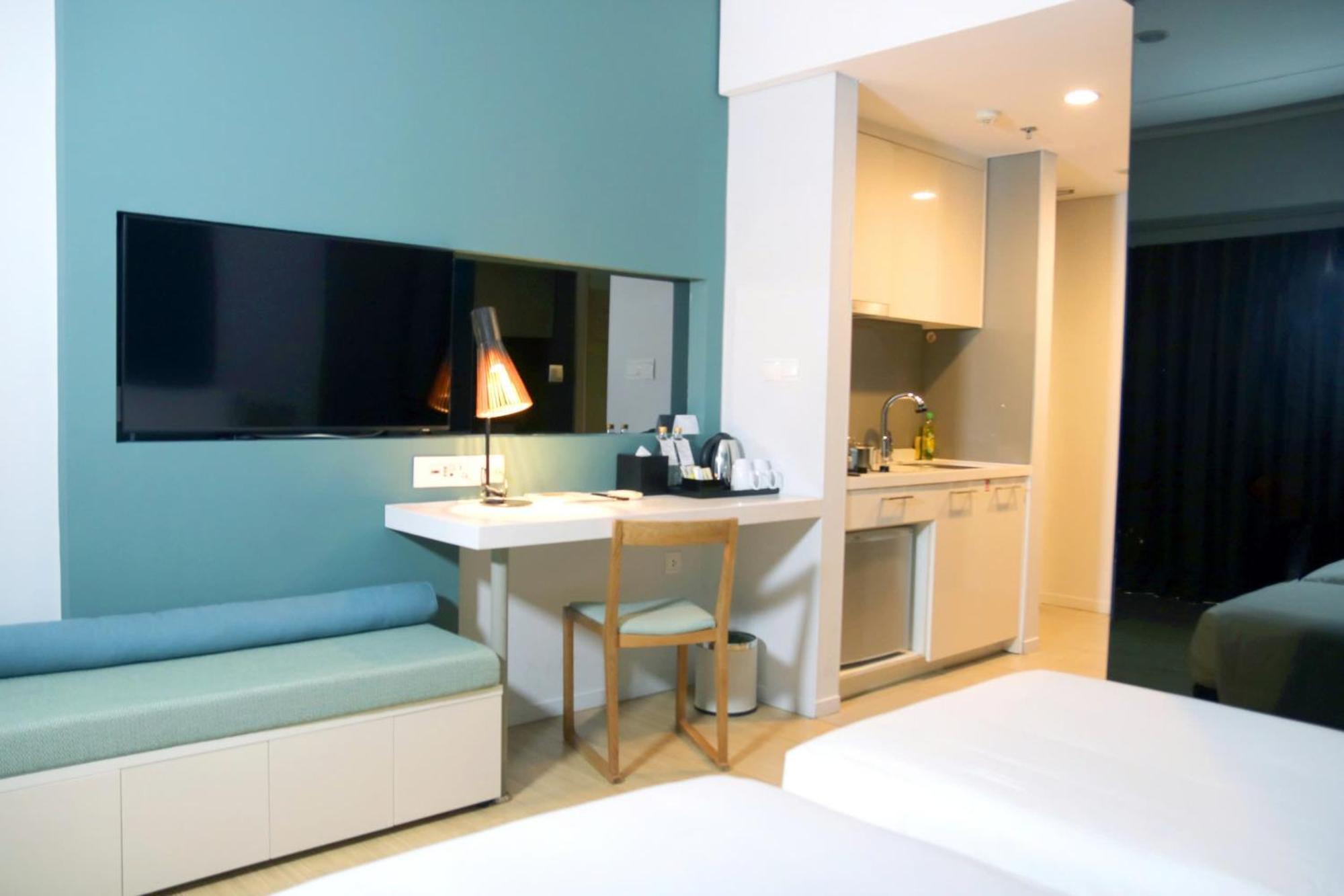 Novotel Living Saigon South Cidade de Ho Chi Minh Exterior foto